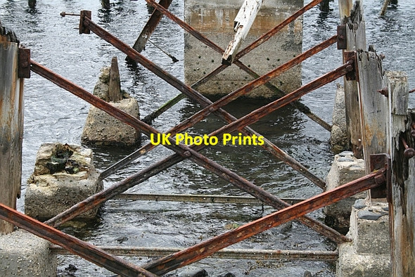 Photo 6"x4" Detail of Old Pier at Ellenabeich. Easdale\/NM7417 c2007