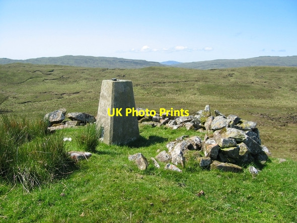 Photo 6"x4" Meall an Fhuarain trig point Mugeary c2007