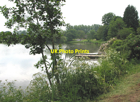 Photo 6"x4" The east lake at Hartleton,- Hartleton Water Bromsash c2007