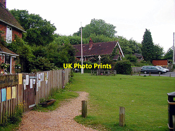 Photo 6"x4" Minstead village green London Minstead c2005