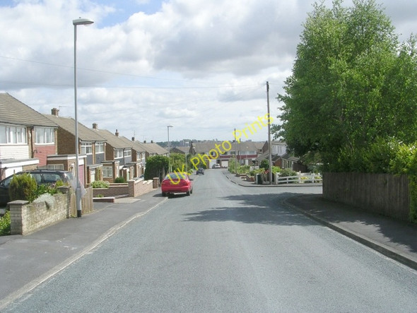 Photo 6"x4" Kent Crescent - Kent Road Pudsey\/SE2233 c2009