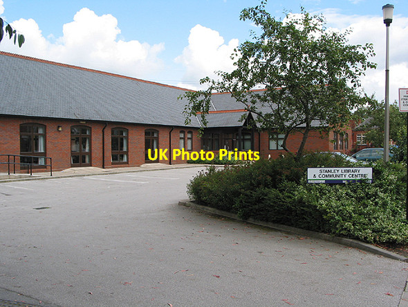 Photo 6"x4" Stanley Library and Community Centre Stanley\/SE3424 c2007