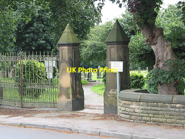 Photo 6"x4" Entrance to Stanley Cemetery Stanley\/SE3424 c2007