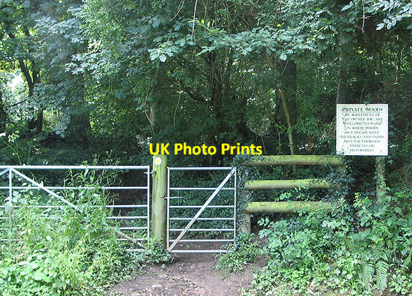 Photo 6"x4" Gated entrance to footpath through private woods Ross-on-Wye c2007