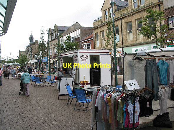 Photo 6"x4" Market stalls in Middle Street Consett c2007
