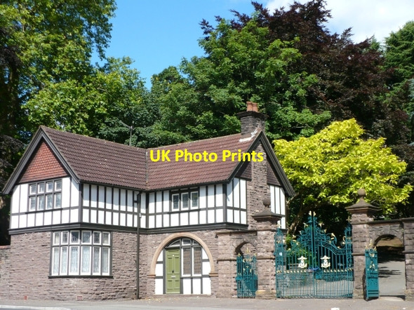Photo 6"x4" Belle Vue Park Lodge, Cardiff Road Newport\/Casnewydd c2007