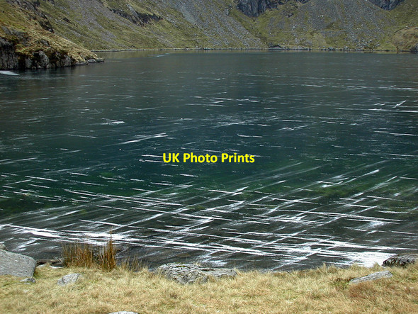 Photo 6"x4" Ice effects on Llyn Cau Dol-ffanog c2001