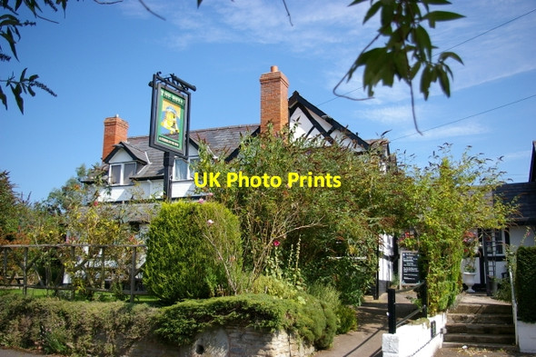 Photo 6"x4" The Bell, Yarpole Enmore Field c2007