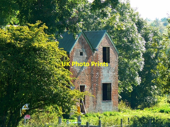 Photo 6"x4" Farmhouse, Imber Salisbury Plain Imber c2007