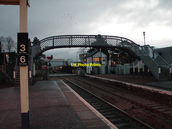 Photo 6"x4" Footbridge and level crossing at Kingussie station Kingussie c2007