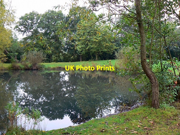 Photo 6"x4" Pond, Coate Water country park, Swindon Coate\/SU1882 c2007