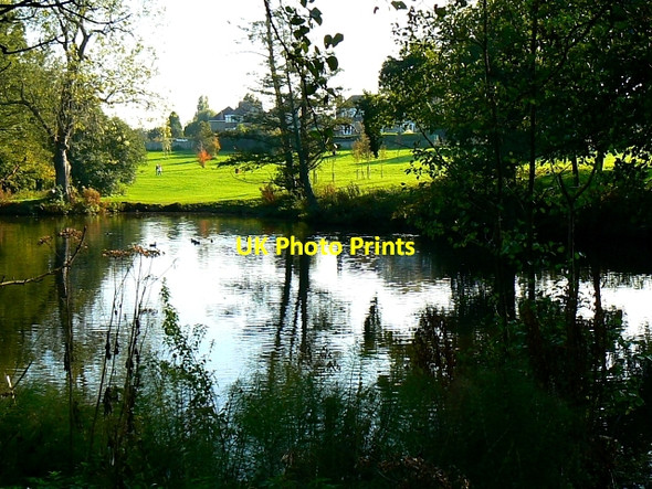 Photo 6"x4" Upper lake, The Lawn, Swindon Swindon\/SU1685 c2007
