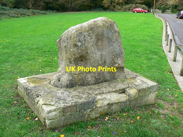 Photo 6"x4" Memorial stone, Station Road, Chiseldon, Swindon Chiseldon c2007