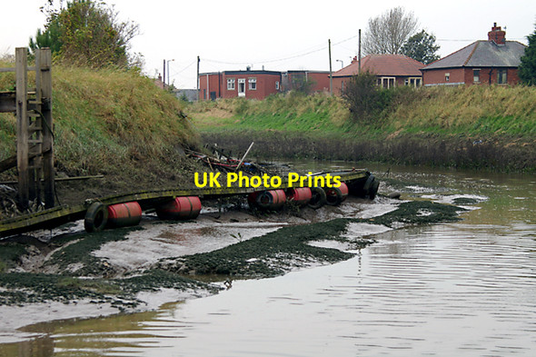 Photo 6"x4" Landing stage Saltcotes c2007
