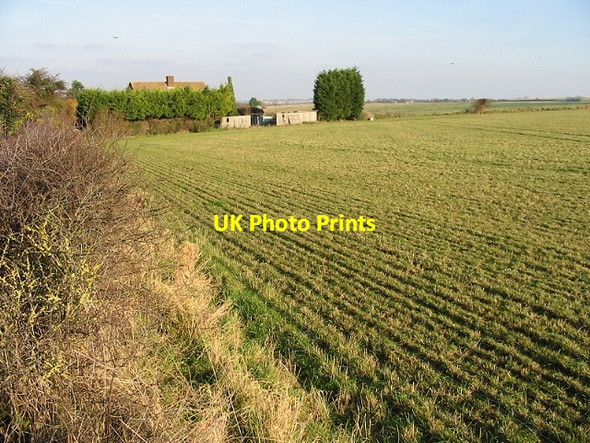 Photo 6"x4" Field margin, Sutton Downs Martin\/TR3347 c2007
