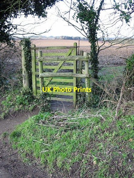 Photo 6"x4" Kissing gate on footpath to Bridge Bishopsbourne c2007
