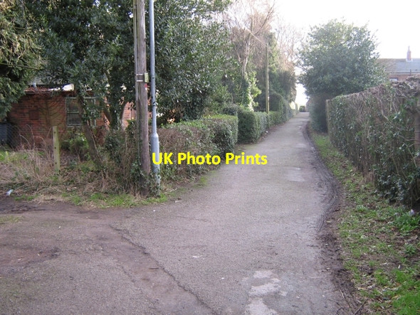 Photo 6"x4" Old school lane Selby c2008