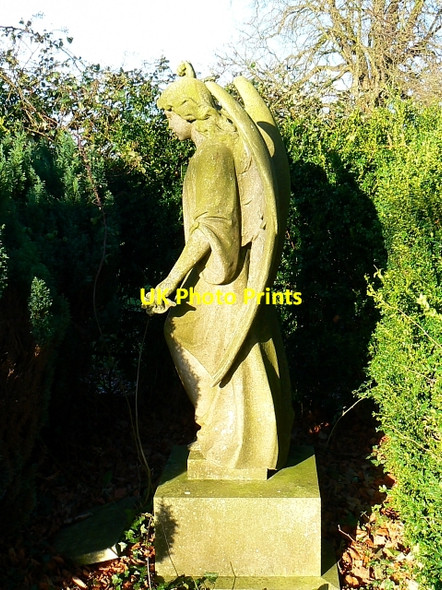 Photo 6"x4" An angel in Kingston Lisle cemetery Fawler\/SU3188 c2008