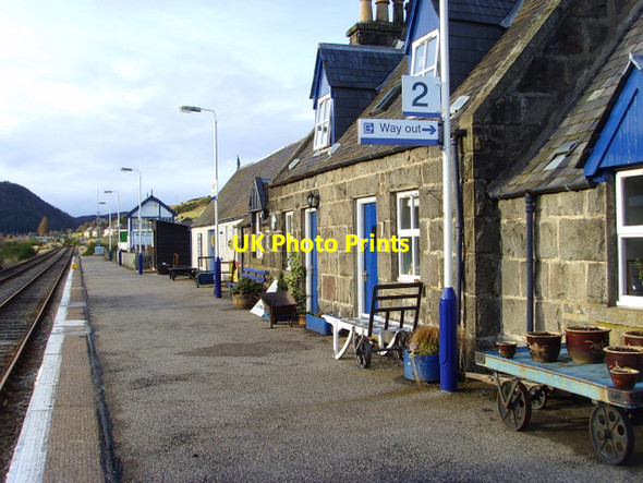Photo 6"x4" Rogart station Kinnauld c2008