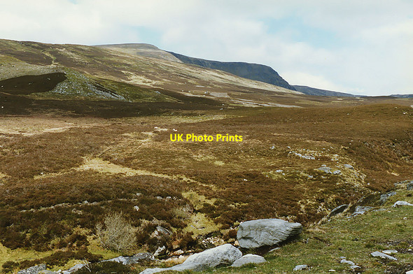 Photo 6"x4" Hillside west of the Allt a' Chaorainn Strone\/NH7100 c1996