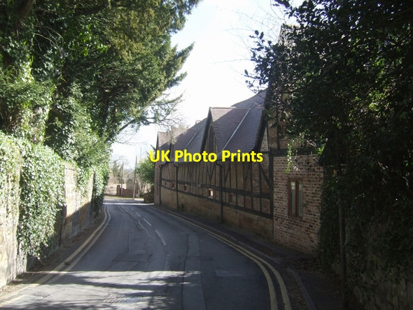 Photo 6"x4" The 'Royal Barn' Madeley\/SJ6904 c2008