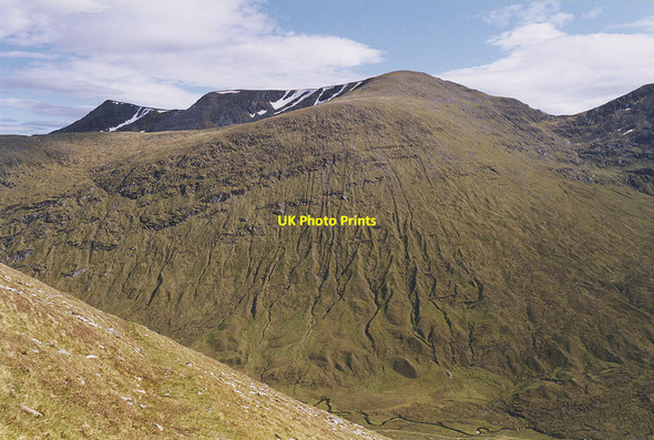 Photo 6"x4" On Sg\u00c3\u00b9rr nan Ceannaichean's southern flanks Sg\u00f9rr nan Ceannaichean c1999