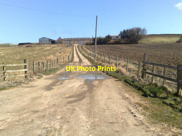 Photo 6"x4" Farm road to Backwaird farm Sittyton c2008