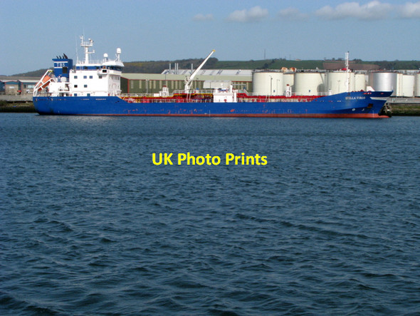 Photo 6"x4" The 'Stella Virgo' in Belfast Belfast c2008
