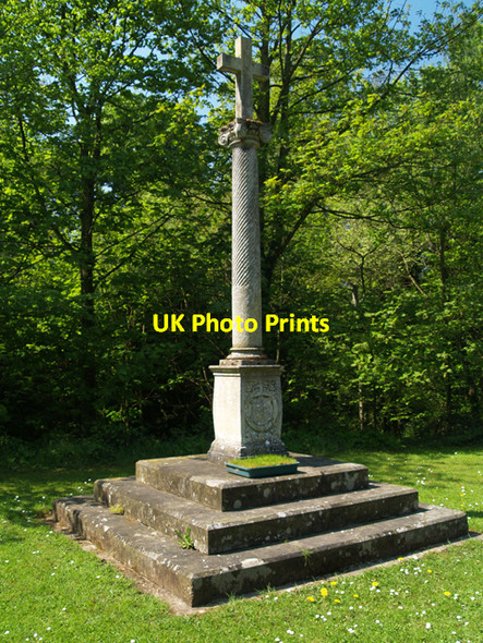 Photo 6"x4" Ormesby Village Cross Middlesbrough c2006