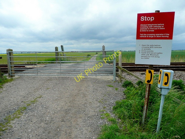 Photo 6"x4" Hookmoor level crossing Rawcliffe Bridge c2009