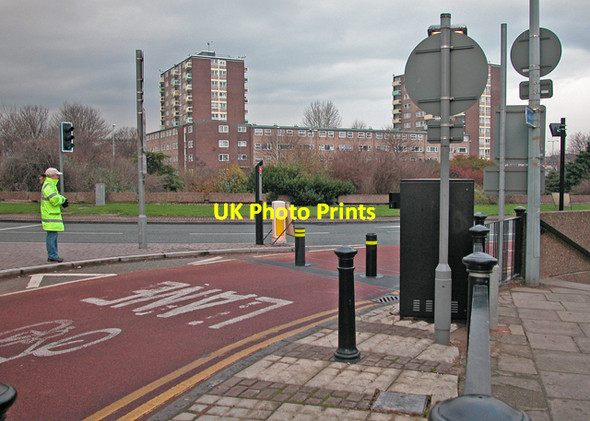 Photo 6"x4" Traffic barrier Chester c2002