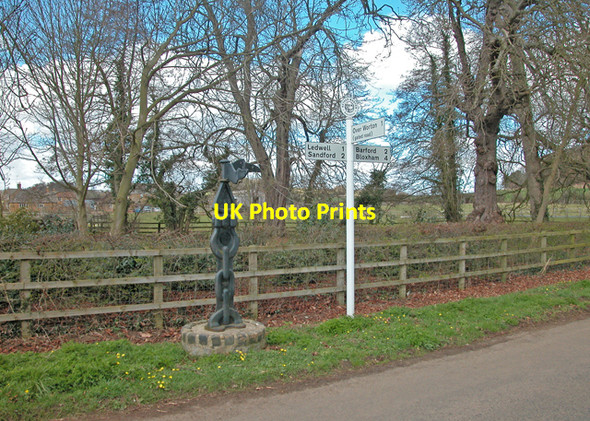 Photo 6"x4" Road signs Nether Worton c2006