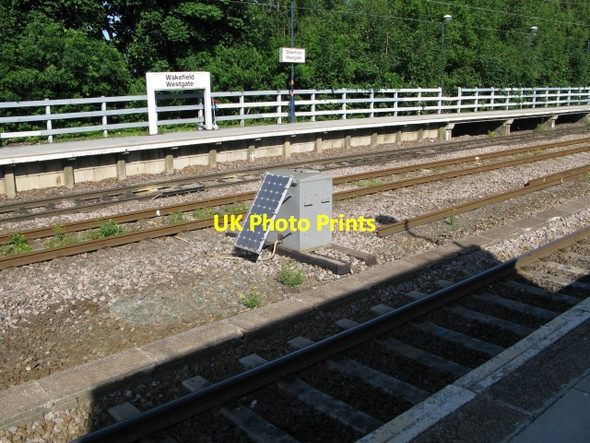 Photo 6"x4" Wakefield Westgate Station - Solar Power Installation Wakefield\/SE3320 c2008