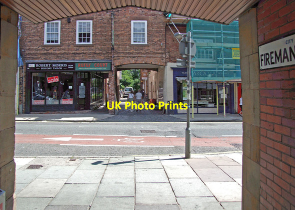 Photo 6"x4" Firemans Square Chester c2008 P1
