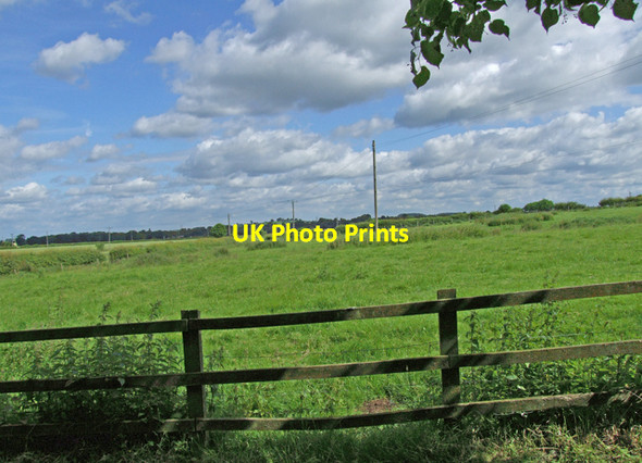 Photo 6"x4" Grazing land Chesterton\/SP3558 c2008 P1