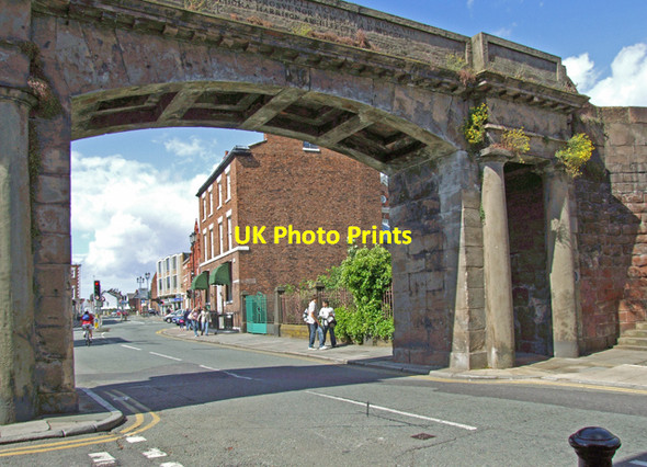 Photo 6"x4" The Northgate Chester c2008 P1