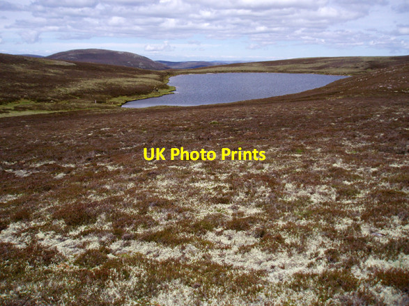 Photo 6"x4" Loch a' Choin Duibh Carn an Fhuarain Duibh c2008