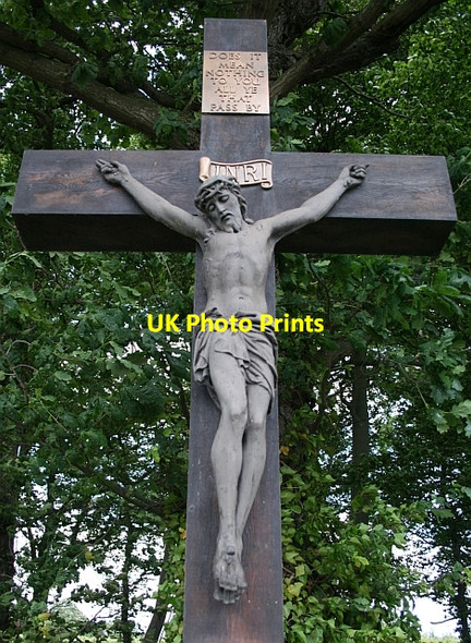 Photo 6"x4" Wayside cross Holly Green\/SO8641 c2008