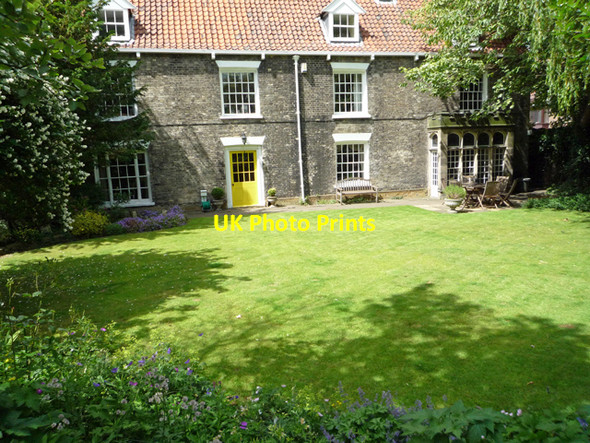 Photo 6"x4" The Old Vicarage, Minster Yard North, Beverley Beverley c2008