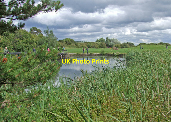Photo 6"x4" Visitor centre pond Thurstaston c2008 P1