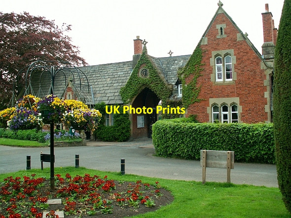Photo 6"x4" Cemetery office and curator's house Carlisle c2008