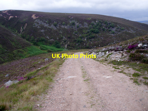Photo 6"x4" Track, Glen Avon Creag Loisgte\/NJ1607 c2008