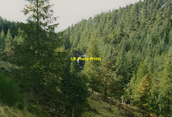 Photo 6"x4" Linn of Muick Linn of Muick (Waterfall) c1991