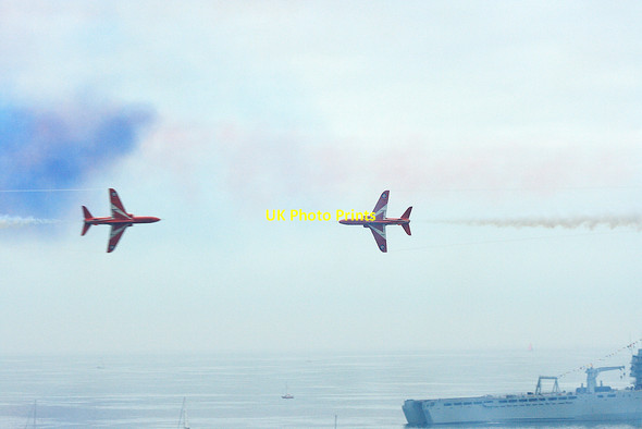 Photo 6"x4" Bournemouth Air Festival 2008 - The Red Arrows Bournemouth c2008