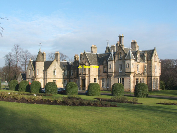 Photo 6"x4" Tollcross House Braidfauld c2006