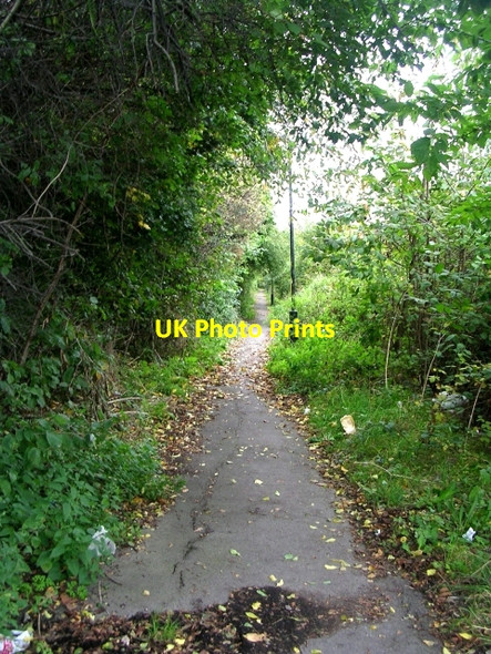 Photo 6"x4" Footpath by Railway Line - Potovens Lane Outwood\/SE3223 c2008