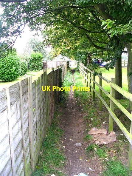 Photo 6"x4" Footpath - Silcoates Lane Wakefield\/SE3320 c2008