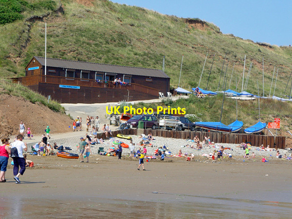 Photo 6"x4" Filey Sailing Club Filey c2003
