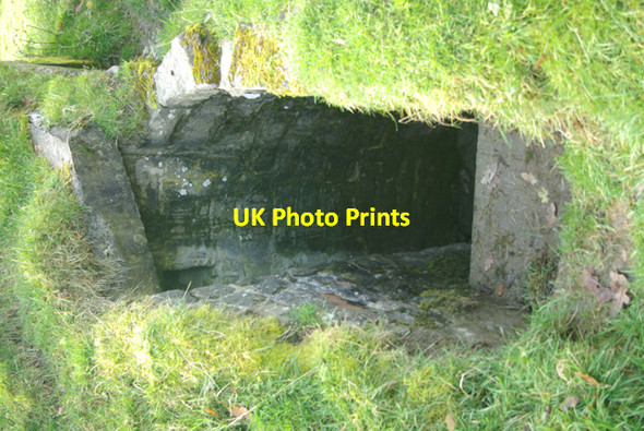 Photo 6"x4" Entrance to the Pill Box Builth Wells\/Llanfair-Ym-Muallt c2008