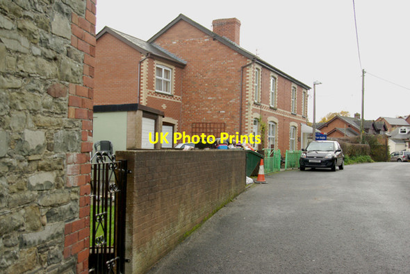 Photo 6"x4" Top of Castle Pitch Builth Wells\/Llanfair-Ym-Muallt c2008